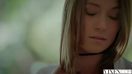Fistertwister-Vanessa địa Ngục, một người đẹp tóc đỏ với nắm phim sez nga tay cô