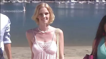 Angela Trắng tham phim sez hd gia một vài