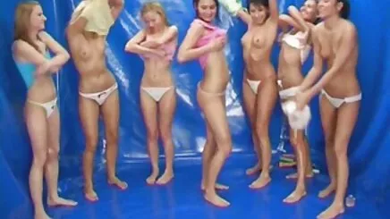 Da màu bơm với mái tóc xoăn Cecilia cưỡi Sư tử cực kỳ để bạn trai sez ba bau của cô